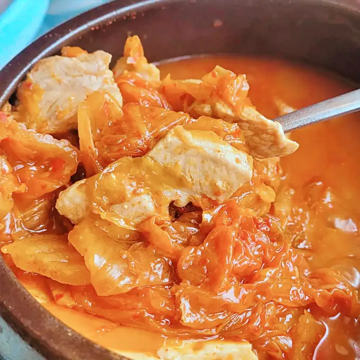 발산 마곡 맛집 솥뚜껑 한돈 김치찜
