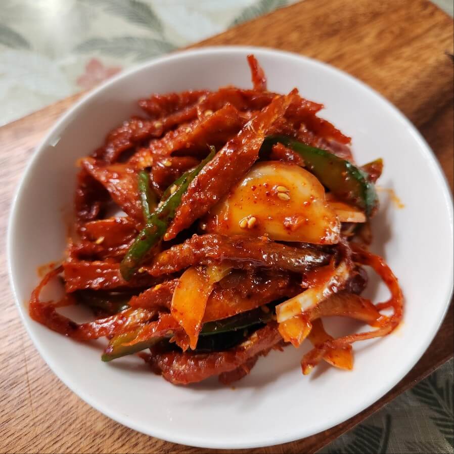 자취생 레시피 혼밥 자취생레시피 칼질 필요 없는 초간단 김치전 자취생 레시피 갈비 샌드위치 만들기 자취생 레시피 일주일 밑반찬 레시피 밑반찬 종류 반찬레시피 밑반찬 만들기 두부조림 레시피 간단한 밑반찬 밑반찬 레시피 밑반찬 레시피! 누구나 좋아하는 어묵감자볶음 밑반찬레시피 - 견과류멸치볶음 밑반찬 레시피 스팸양파볶음 밑반찬레시피 햄감자볶음 햄감자채볶음 만드는법 밑반찬레시피 향긋하게 입맛 돋우는 깻잎볶음 밑반찬레시피 애호박볶음 만드는법 밑반찬레시피 고추장 멸치볶음 만드는 법 밑반찬레시피 - 달걀장조림 쉽고 맛있는 파래초무침 만드는법 밑반찬레시피 달래장 만들기 밑반찬레시피 백종원 무말랭이무침 만드는법 보쌈무 밑반찬레시피 밑반찬 황금레시피 배추 무침 레시피 간단 밑반찬 우엉조림 황금레시피 짭조름 밑반찬 만들기 밑반찬 레시피 모음