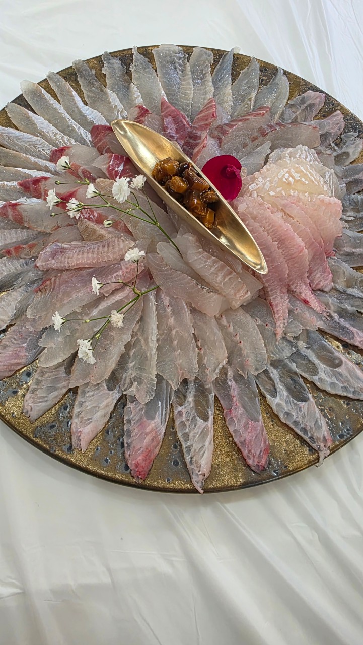 이가리 닻 전망대 근처 맛집