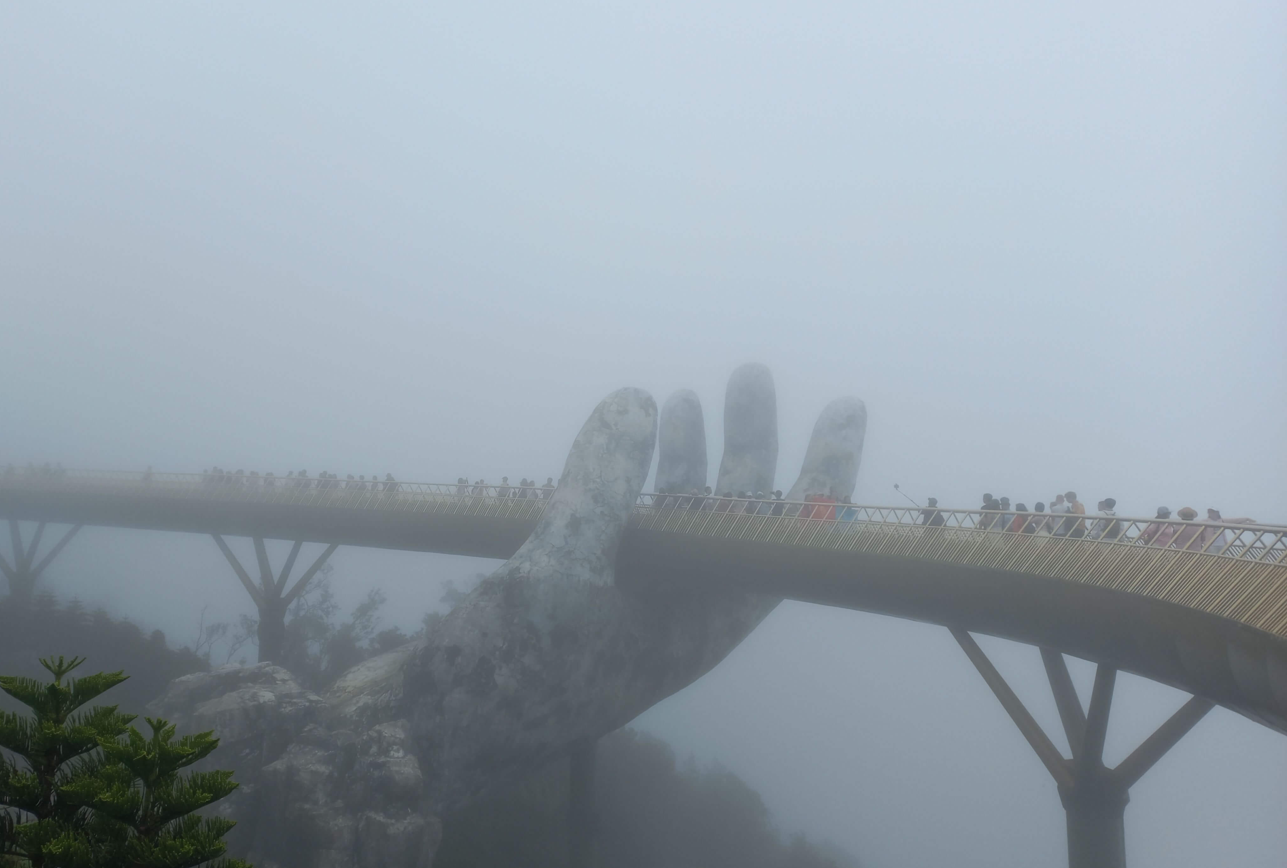 베트남 다낭 골든브릿지