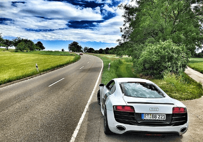 탄소중립포인트 자동차 신청방법 신청기간과 관련있는 자동차 사진