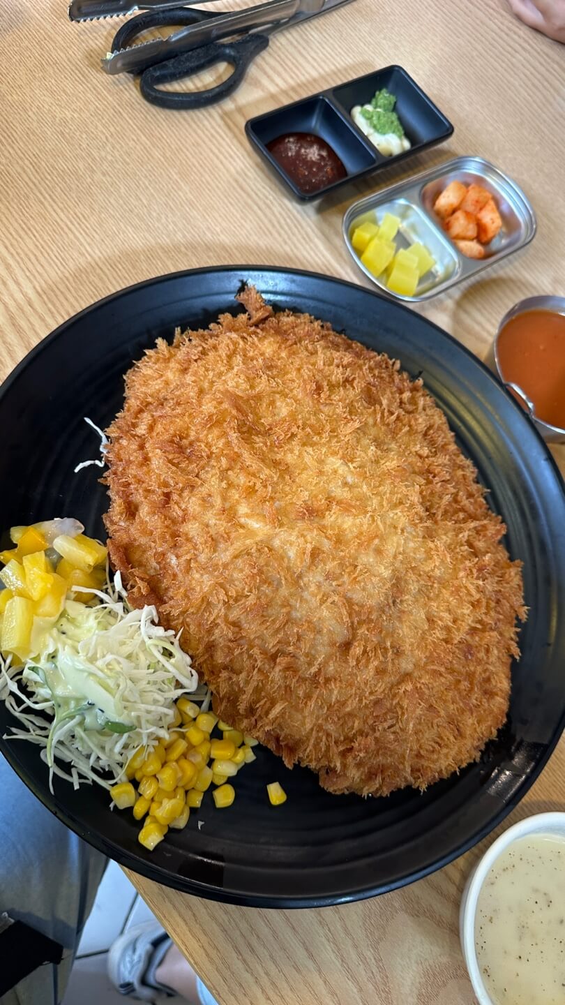 망치공장