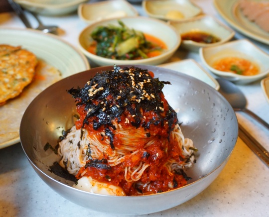 춘천 막국수집 '샘밭막국수'