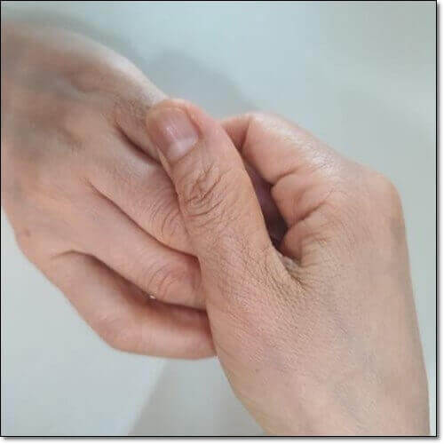 새끼손가락 저림 증상