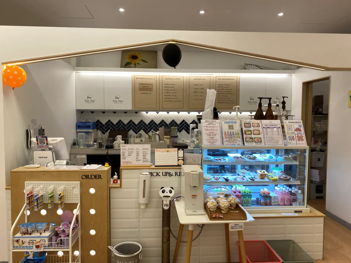 베이킹-키즈카페-봉봉키즈-고양원흥점-카운터
