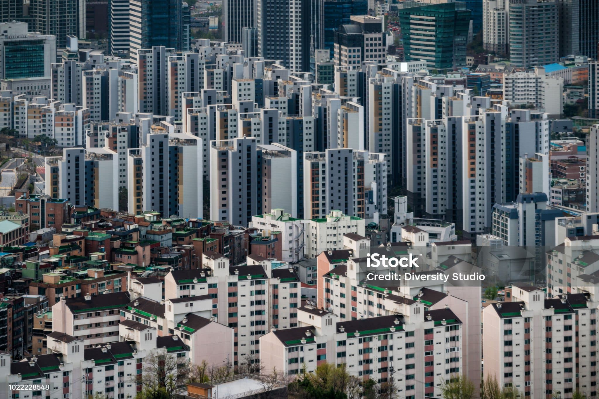 장기 보유에 적합한 부동산 조건 정리