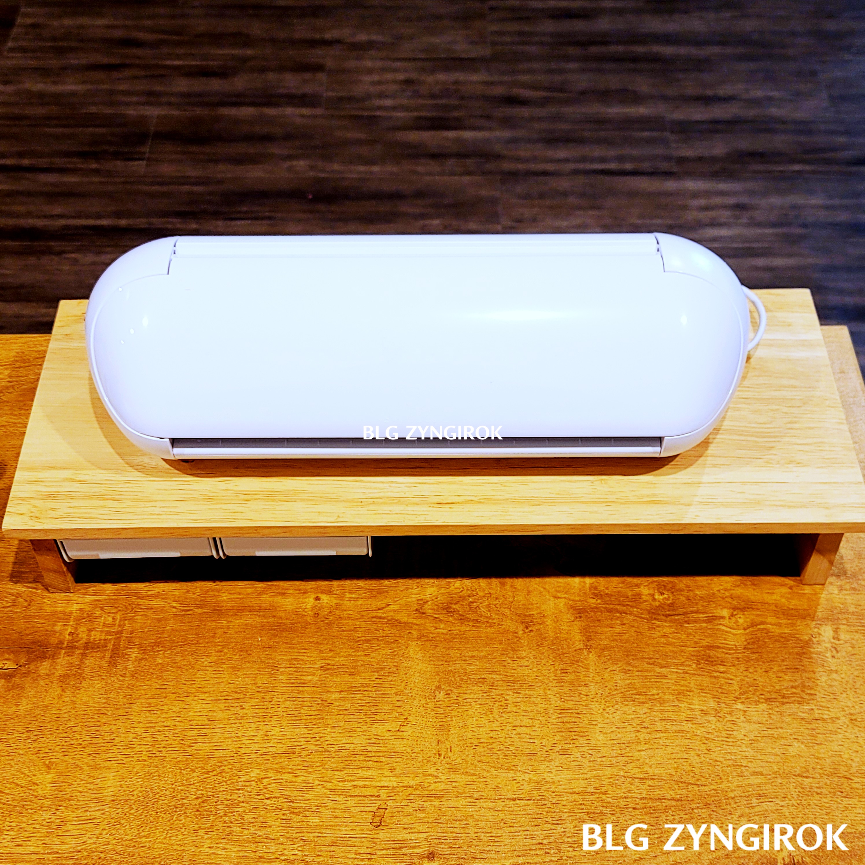 부착형-서랍이-설치된-모습이다.