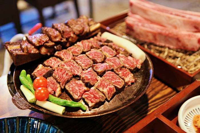 생방송투데이 대구 동촌 336시간 극진 숙성 짚불 훈연 우대갈비 맛집