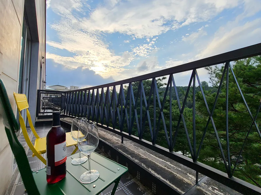 경기도-양평-쉐르빌호텔-패밀리-스위트룸-테라스