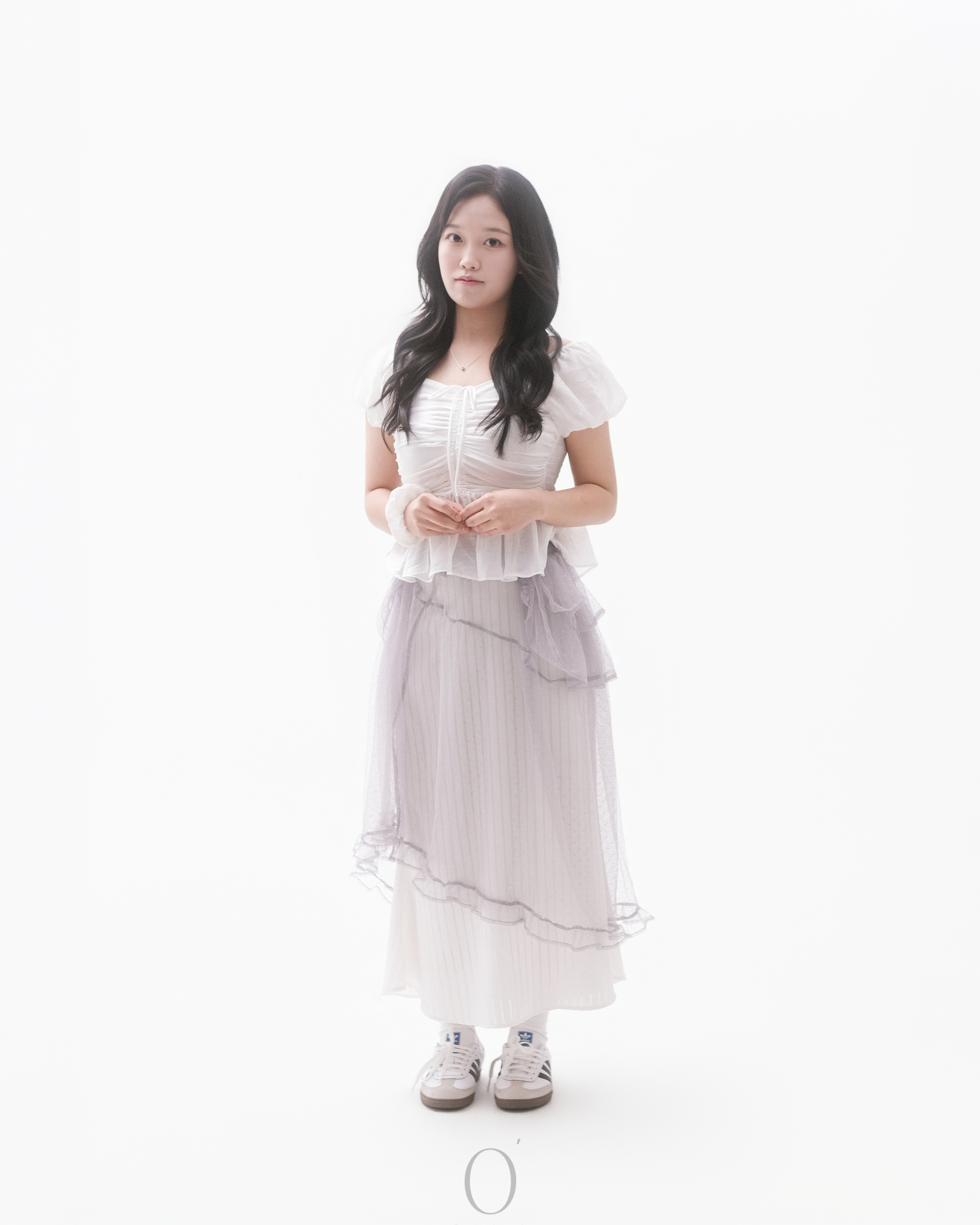 천안 프로필사진 순백스튜디오 — 화이트 톤 개인화보 잘 찍는 방법 3