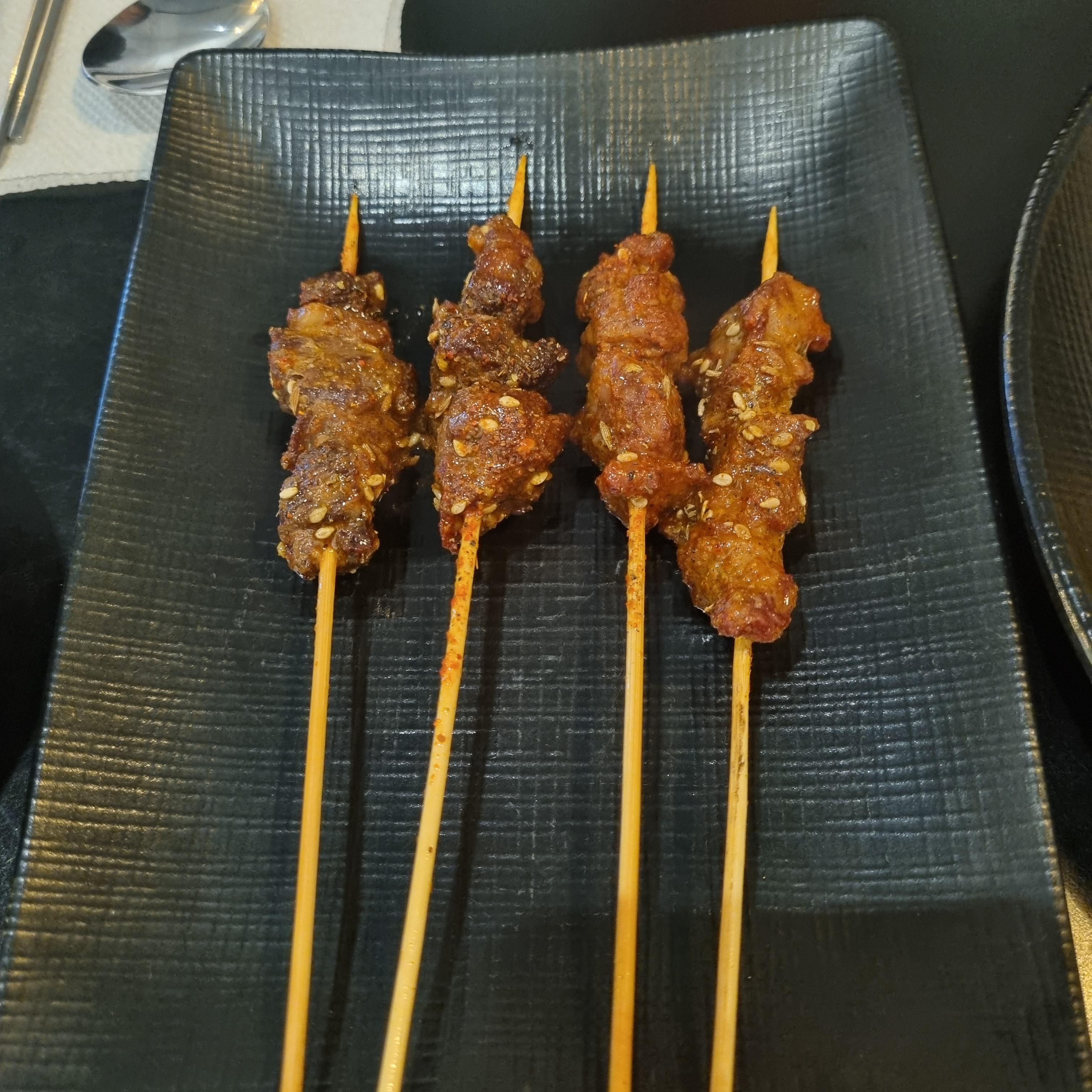 옥상술집-양꼬치-닭꼬치