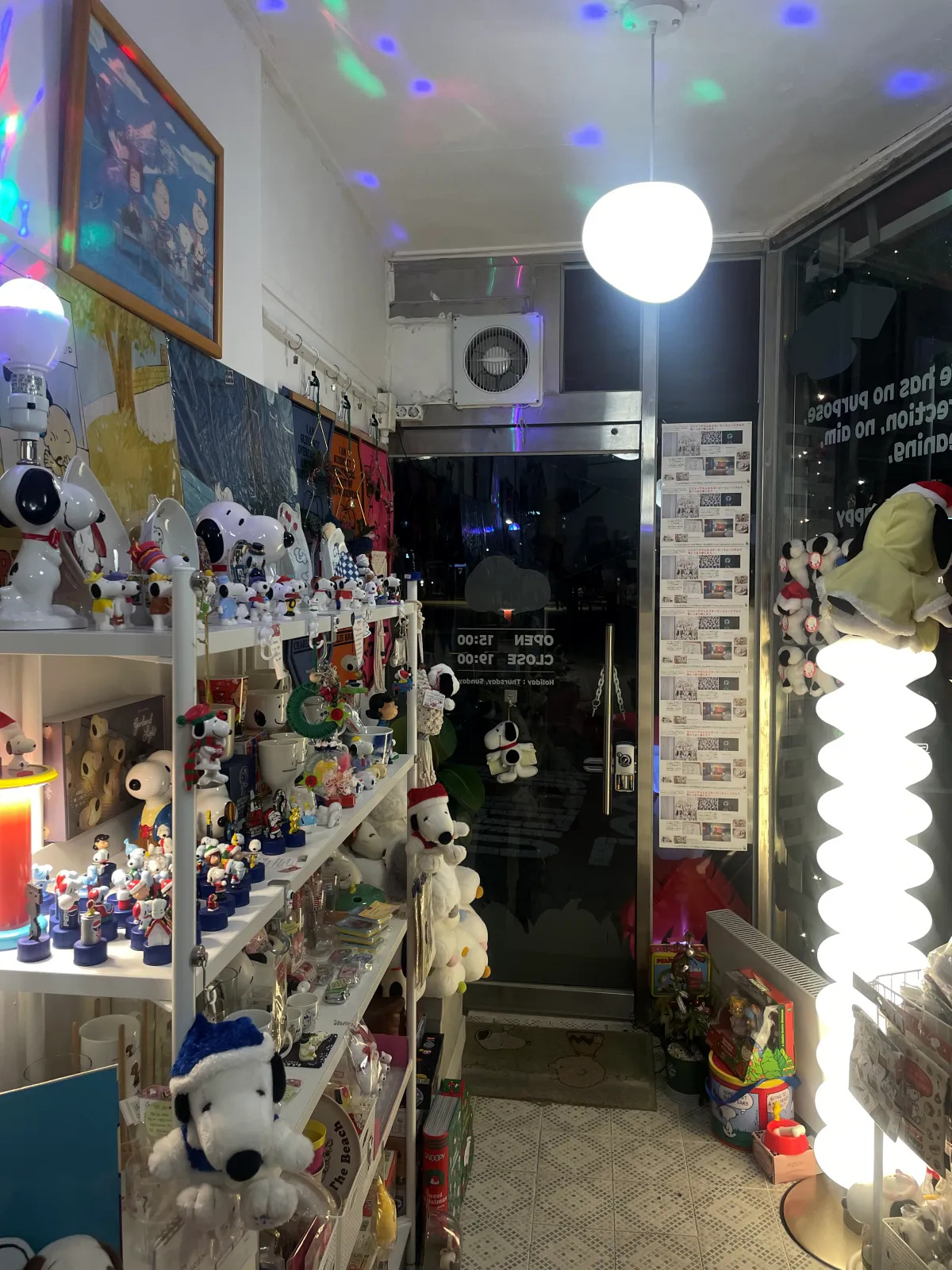 신당-가볼만한곳-추천-구경하기-좋은-소품샵-스누피-굿즈