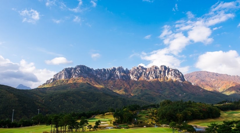 설악산 단풍 시기와 추천 코스