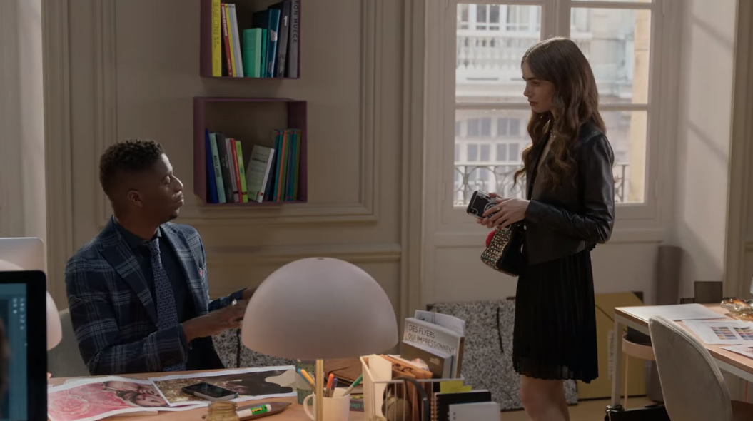 에밀리-파리에-가다-시즌1-6화