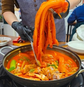 통고기김치찌개