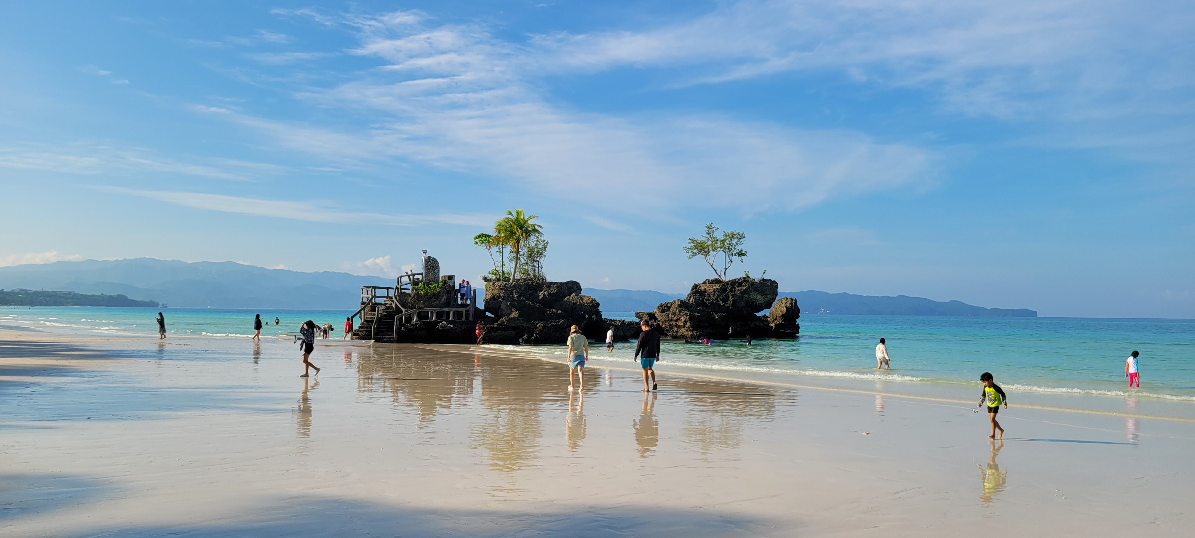 이미지-alt-태그-화이트비치 윌리스락