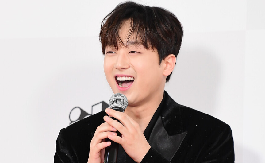 이찬원, 팬들과 함께 소아암 환아에 누적 7941만원 기부&hellip;"이름값이 이렇게 쓰이니 자랑스럽다"
