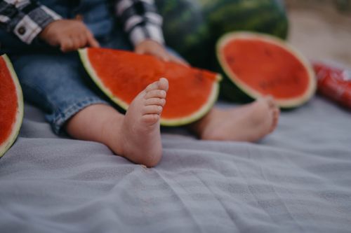 수박씨 먹어도 될까? 삼키면 생기는 일과 의외의 효능 정리
