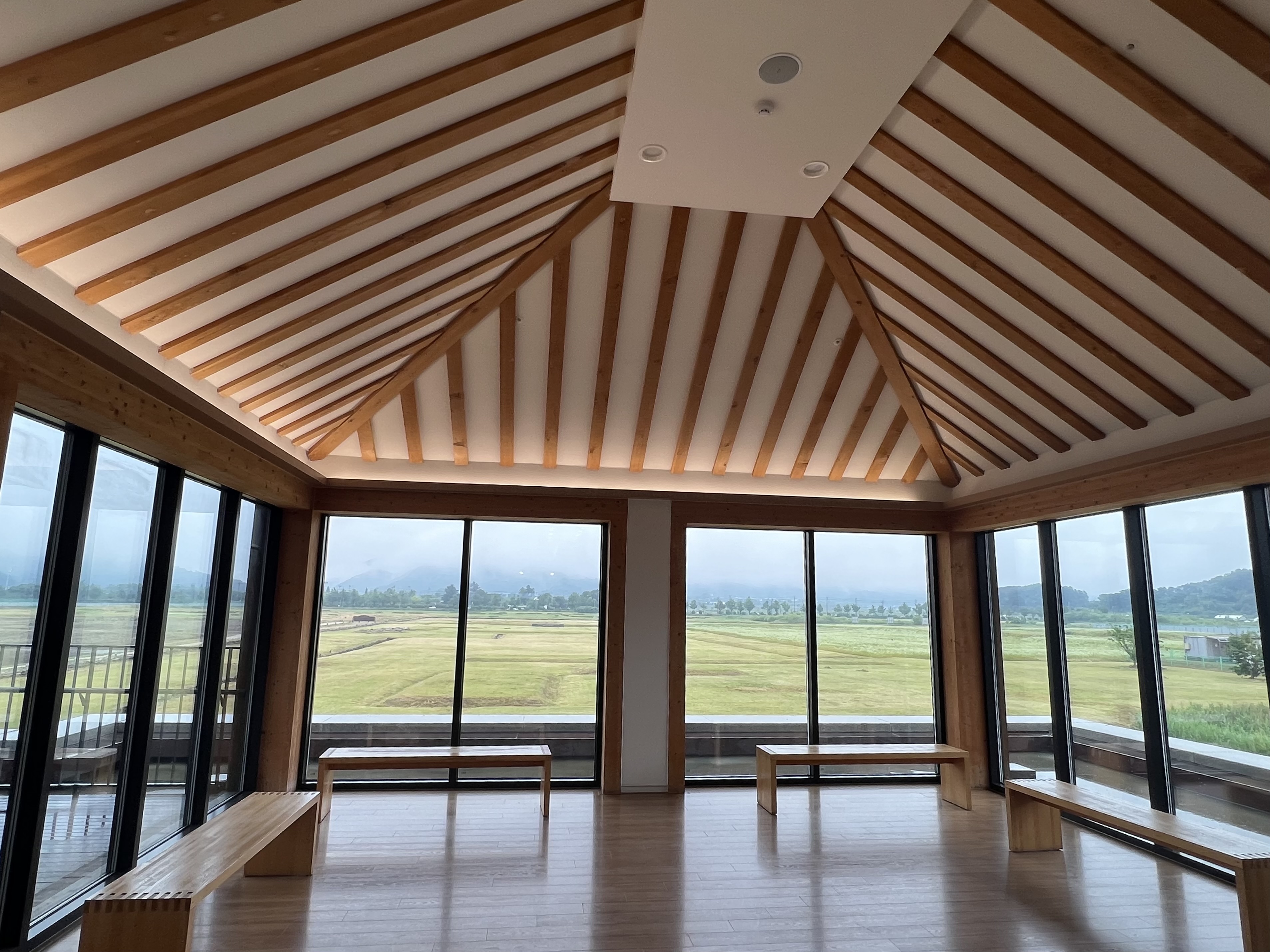 황룡사역사문화관, 경주실내가볼만한곳, 경주아이와가기좋은곳,경주여행, 경주역사여행,황룡사9층목탑, 황룡사9층목탑복원, 경주비오는날, 황룡사9층목탑 크기, 3D입체상영관,신라역사전시실,황룡사지터