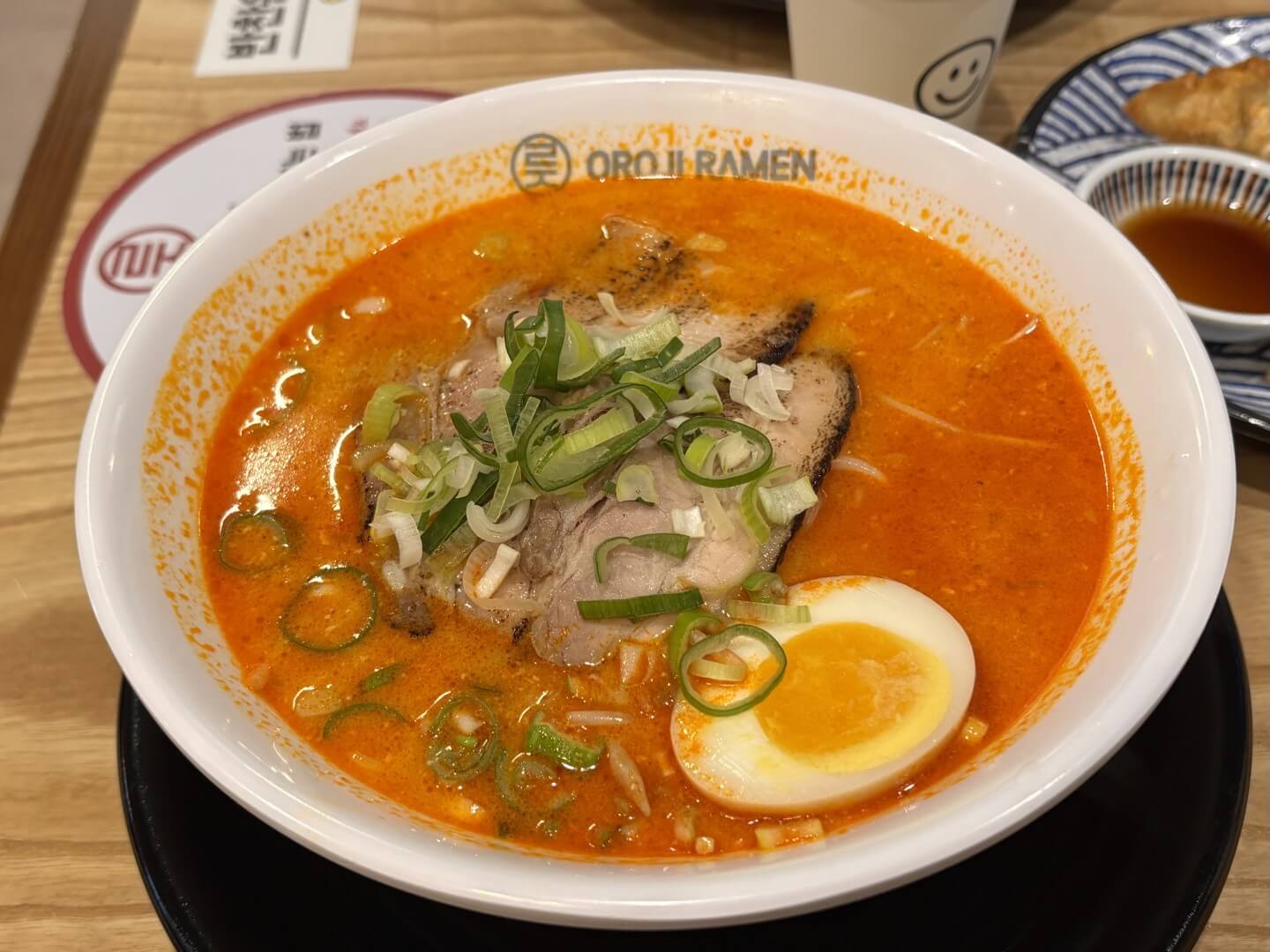 매운 돈코츠라멘