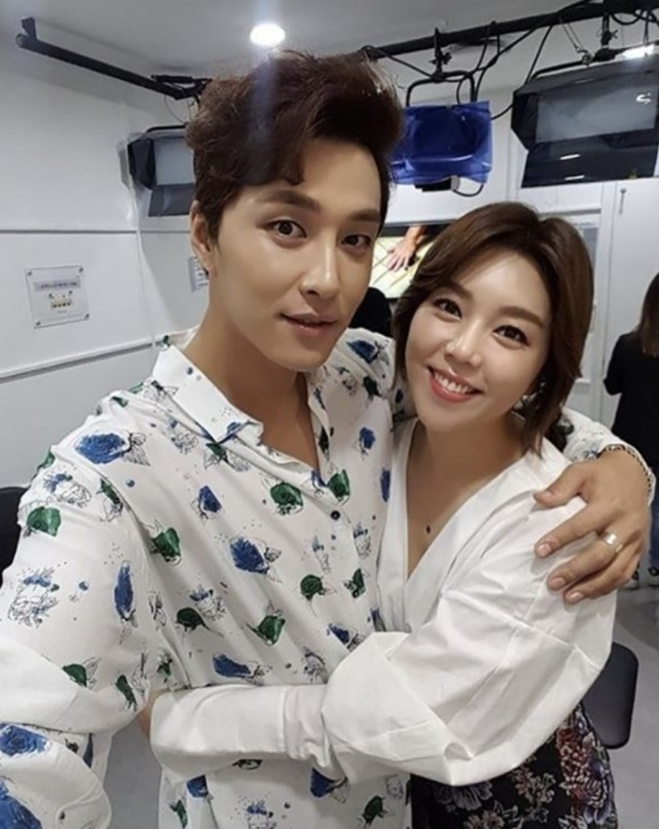 민우혁 이세미 부부