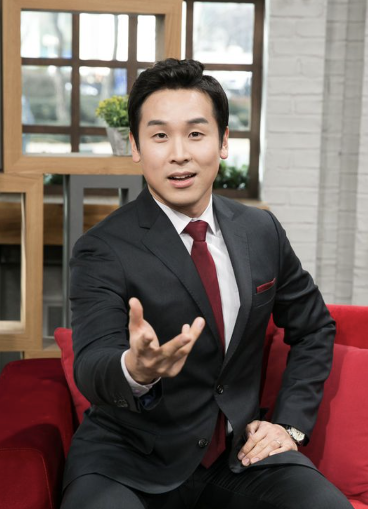 김진 기자