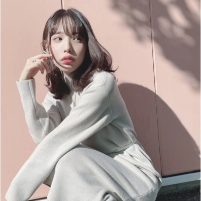 시라토 하나(Shirato Hana, 白桃はな)