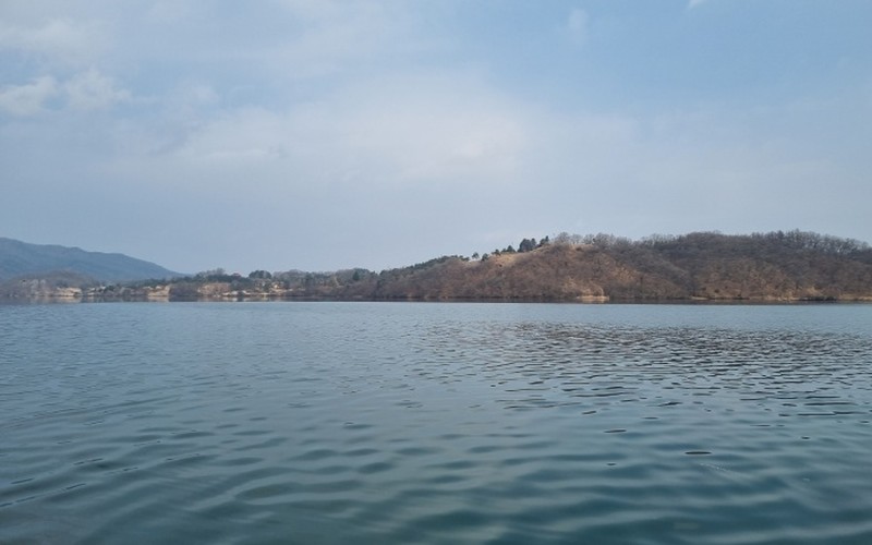 충주 중앙탑사적공원 탑평리 칠층석탑, 무료 주차 및 탄금호 무지개길 관람