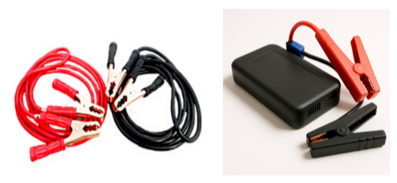 점프스타트 케이블과 배터리