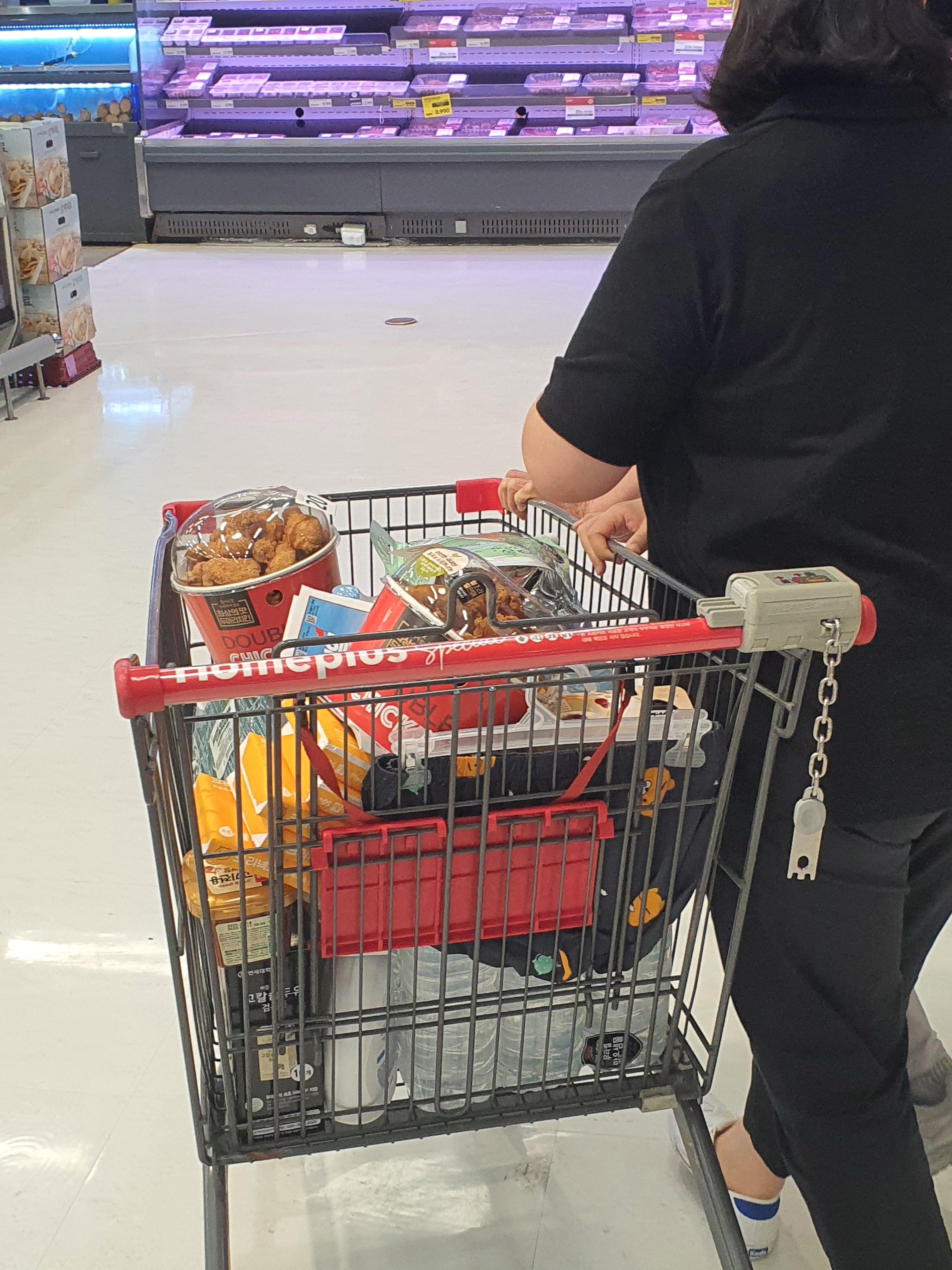 당당치킨 인기