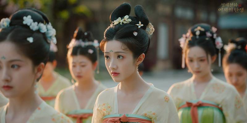 성세천하 인기 이유 게임 영상미