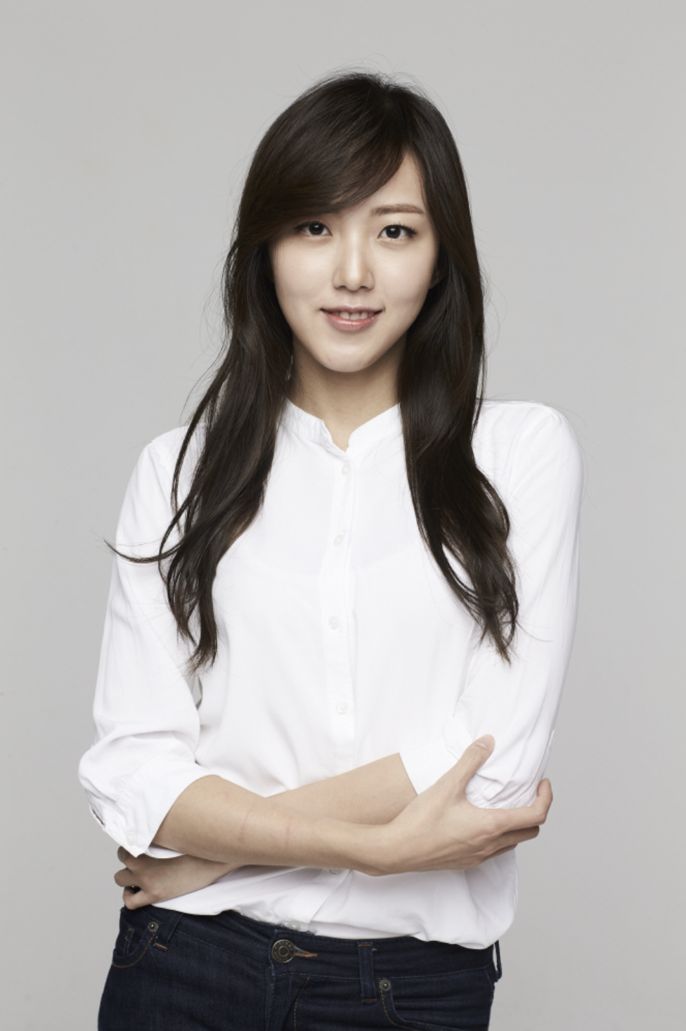 배우 고나영