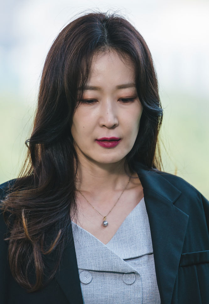 법쩐 등장인물