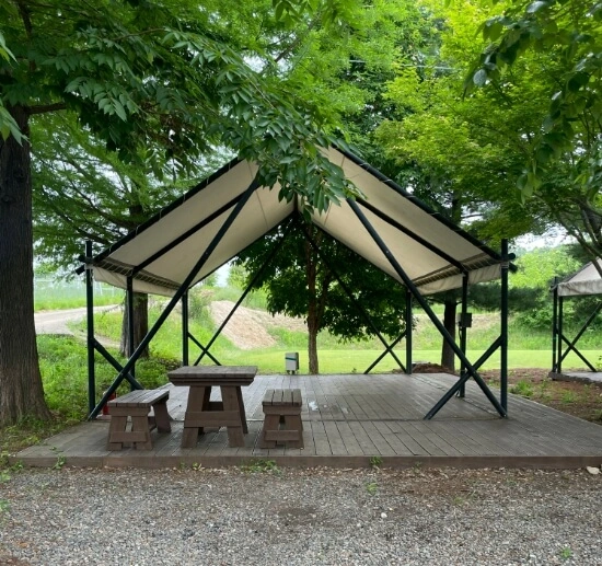 캠핑브릿지 타프존