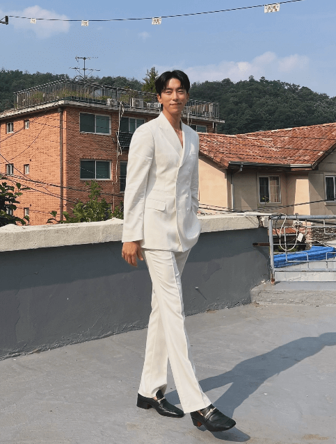 윤현민