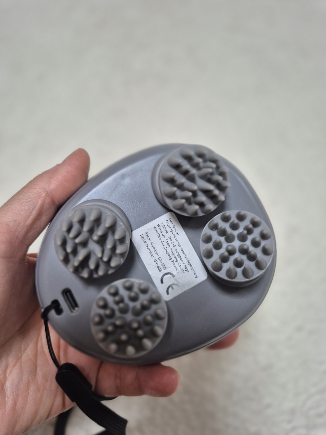 휴대용 손잡이형 충전식 두피 마사지기