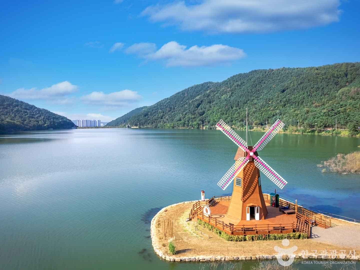 옥연지 송해공원 둘레길
