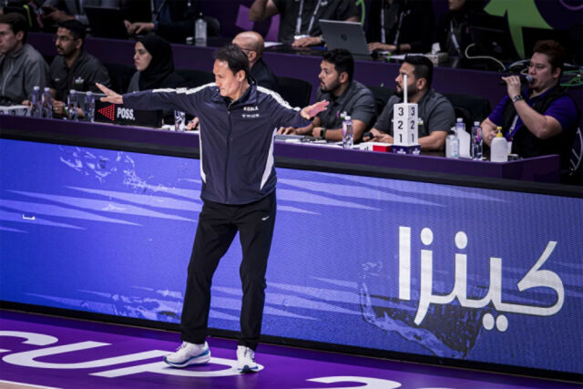 FIBA 아시안컵 8강전 MVP 문정현 이현중 여준석 하윤기 안준호감독 라이벌전