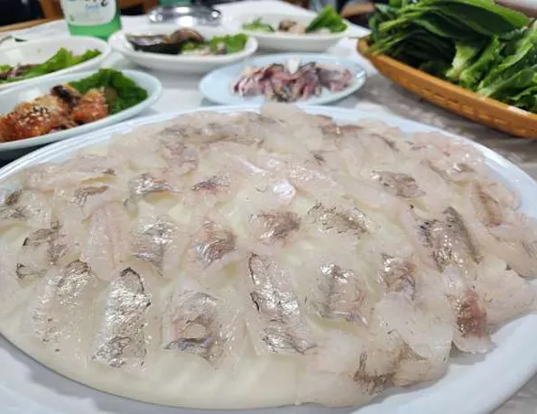 격포 어촌계회센터 B동13호