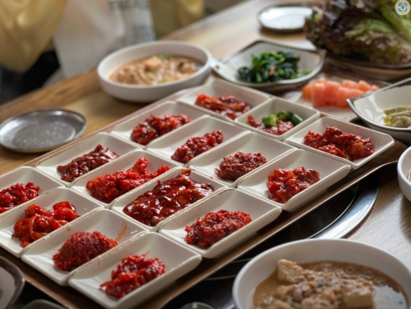 젓갈 백반 식당 정보