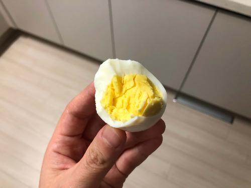 삶은 계란 껍질 잘벗기는법