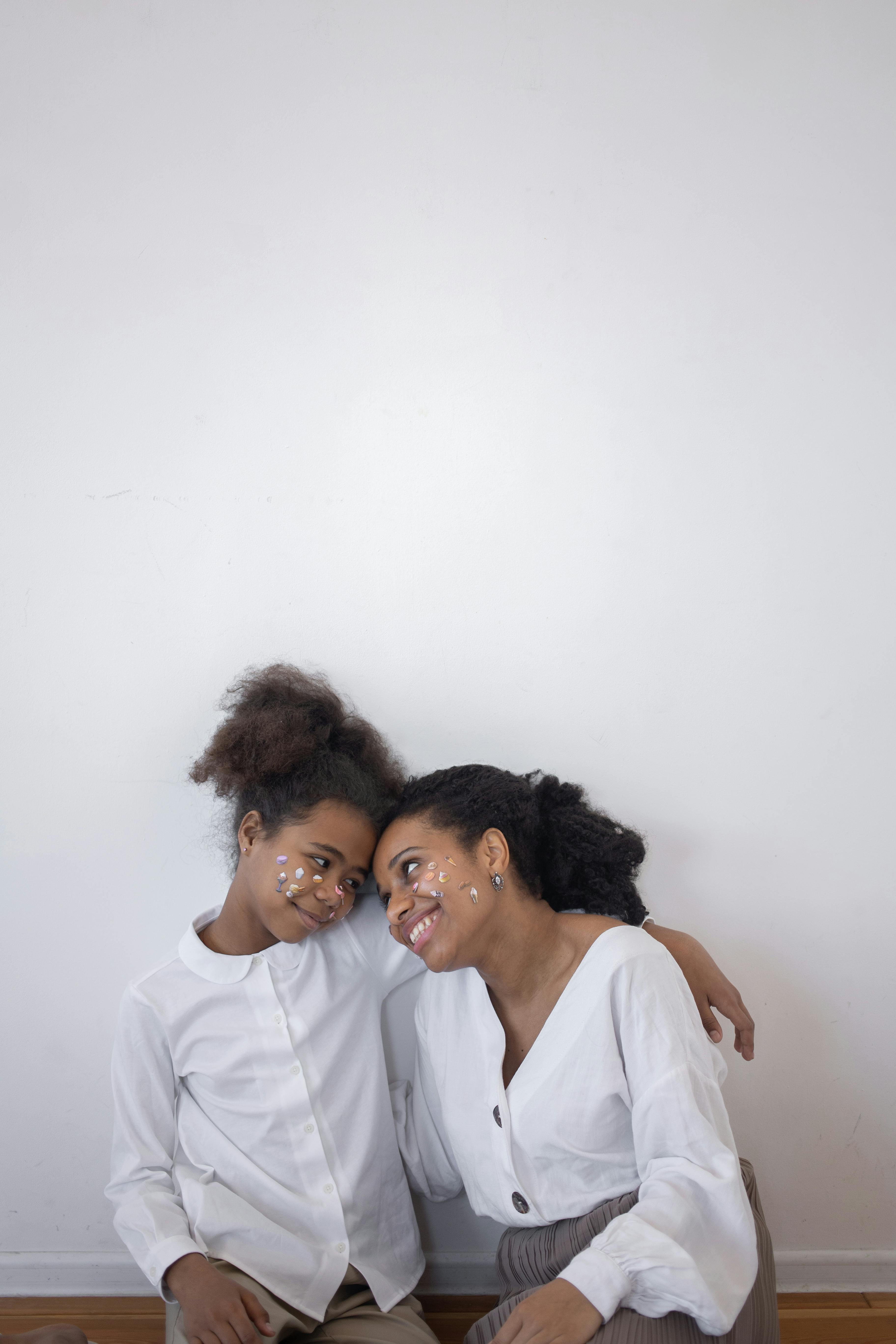 엄마와-아이의-눈-맞춤