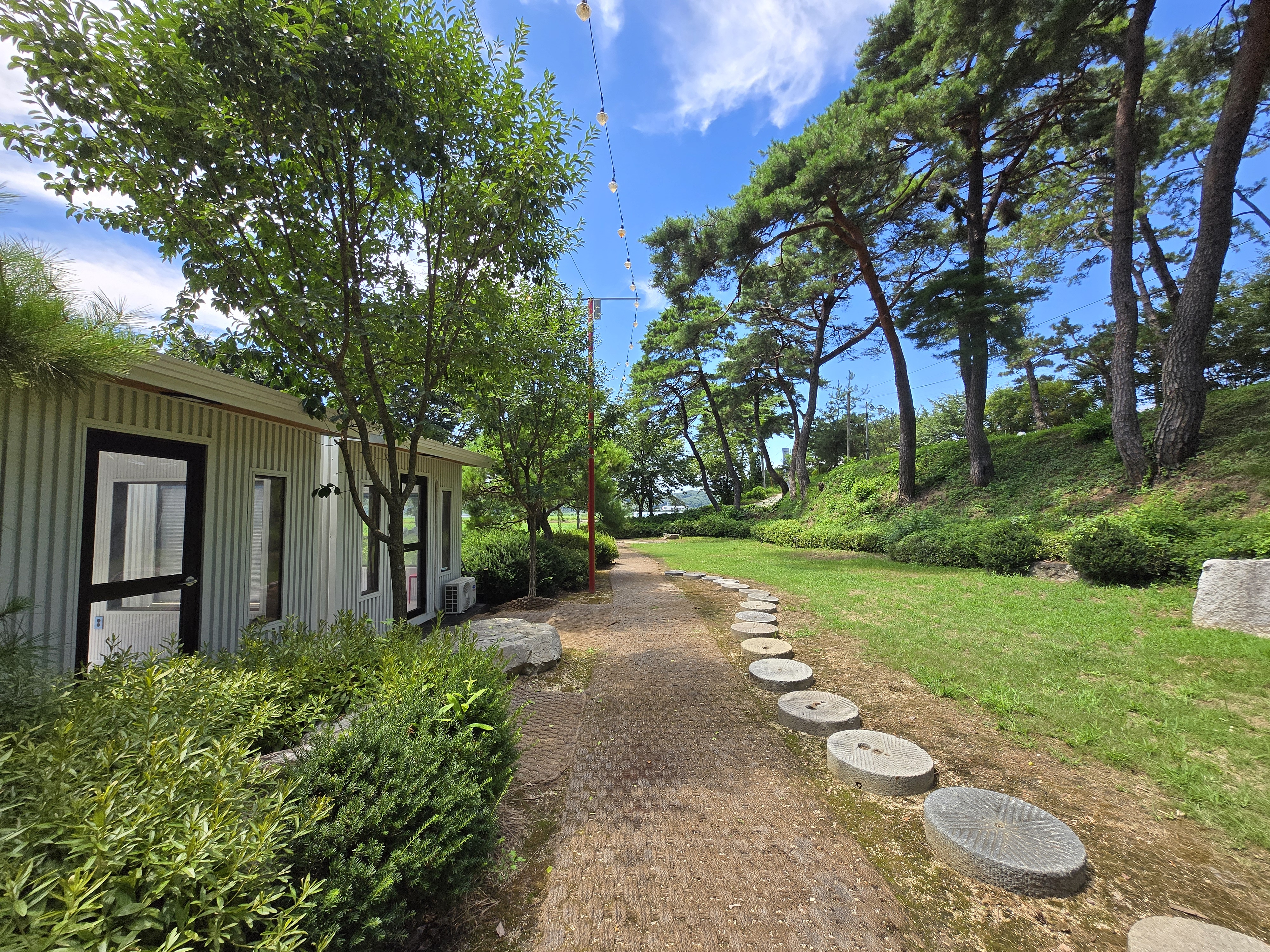 봉화 추천 카페 인화원 산책길