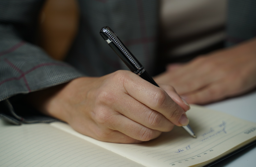 왜 우리는 결정을 미룰까? 프로크래스티네이션의 심리학