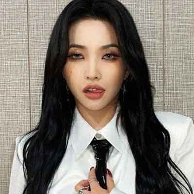 전소연 삼백안 눈