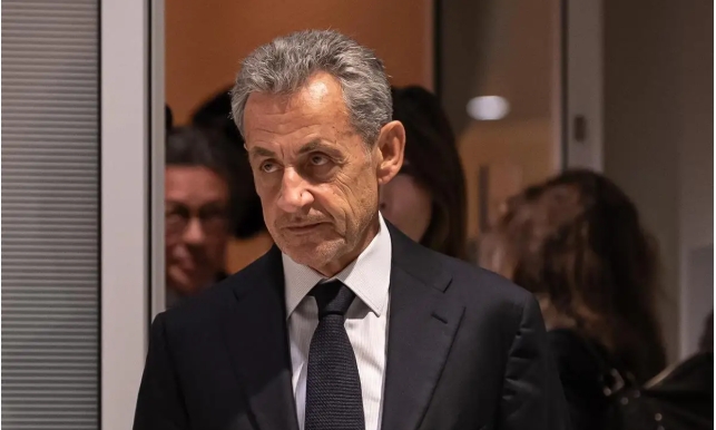 70세 프랑스 前 대통령 사르코지, 10월 21일 수감된다