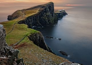 높은데서 떨어지는 꿈 꾸는 이유, 해몽 해석(절벽, 건물 등)
