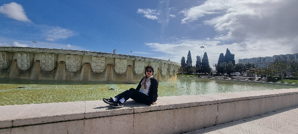 제로니모스 수도원 앞 광장