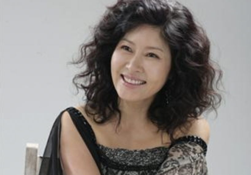 가수 유지나
