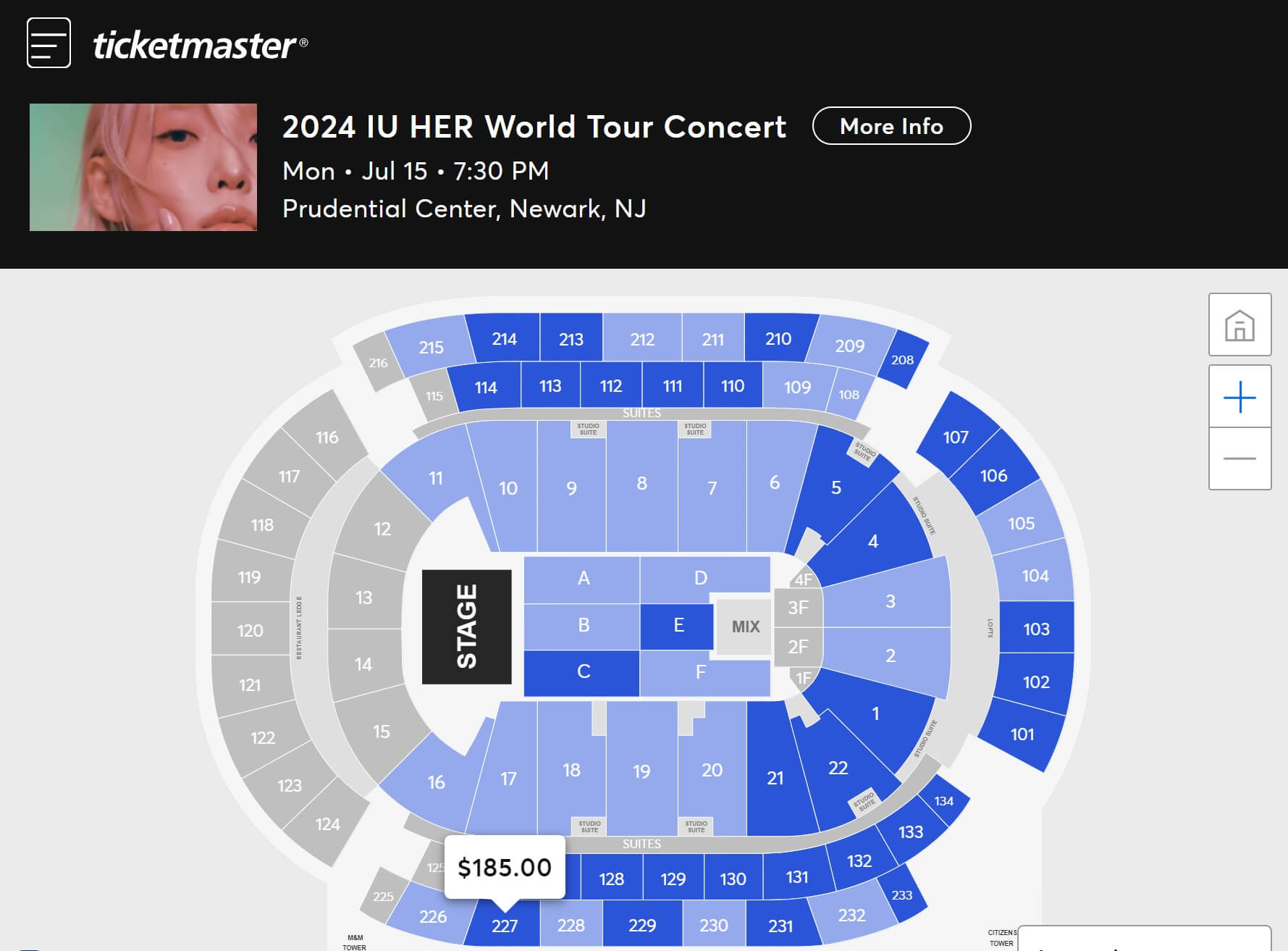 아이유 월드투어 티켓 매진